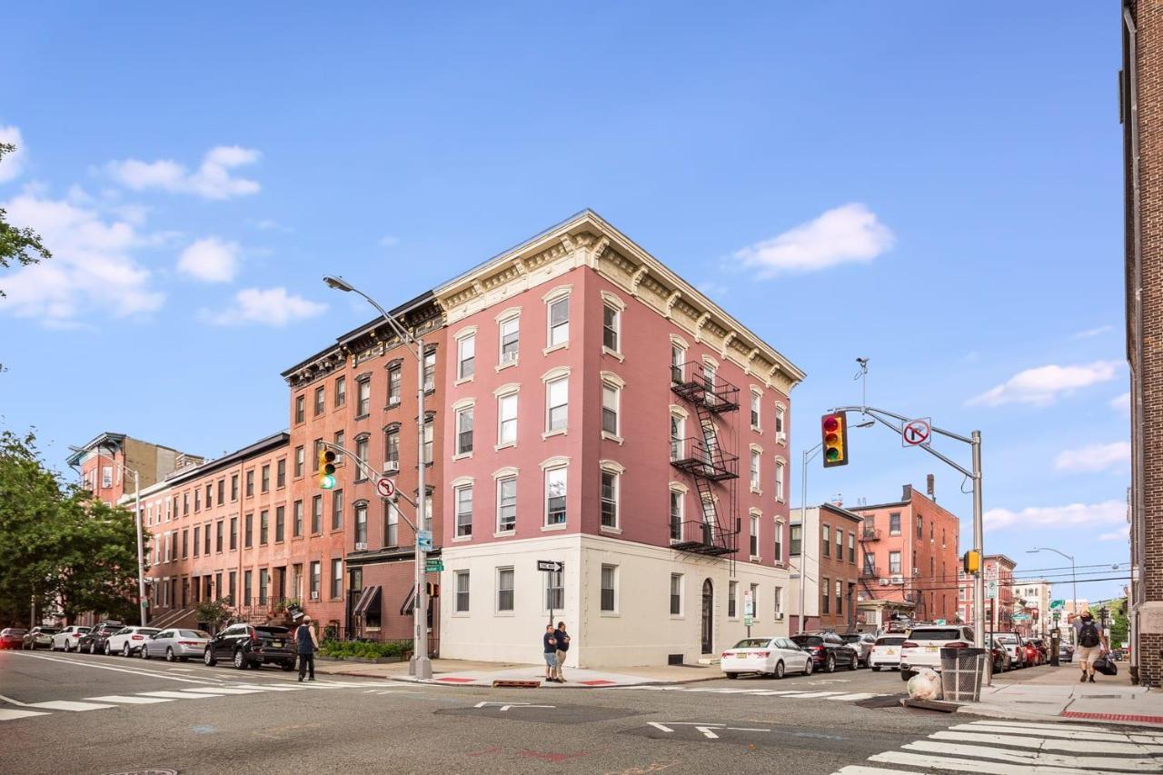Apartmán Urban Style 2Br In Hoboken Exteriér fotografie
