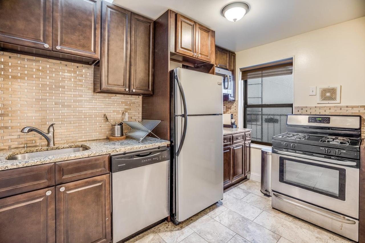 Apartmán Urban Style 2Br In Hoboken Exteriér fotografie